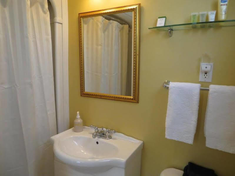 Redwood Bed And Breakfast Niagara Falls Exterior foto