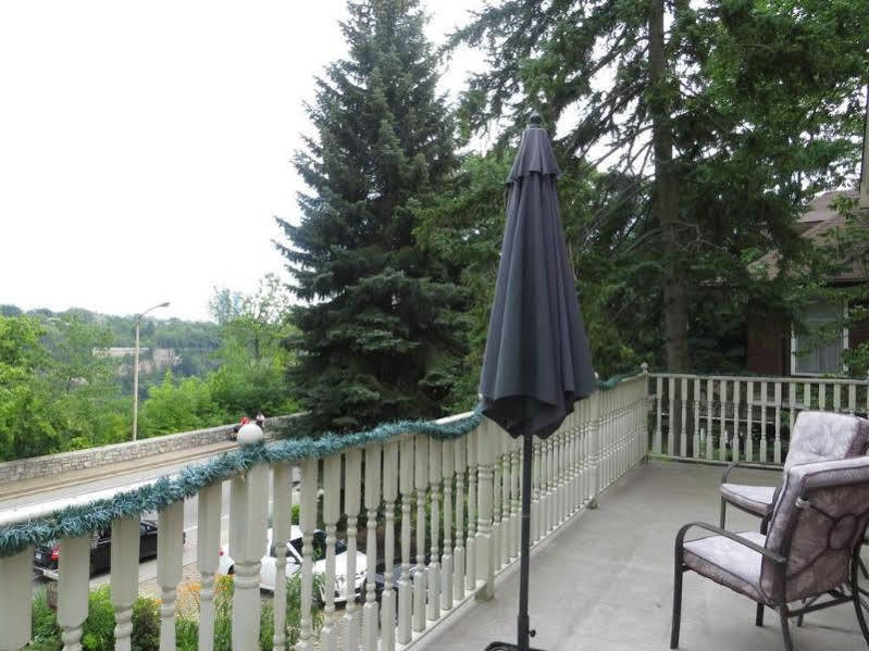Redwood Bed And Breakfast Niagara Falls Exterior foto